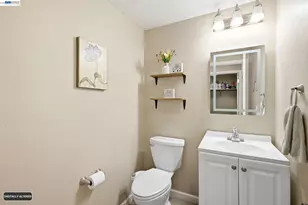 1015 Downing Cir, Lincoln, CA 95648 - Photo 16
