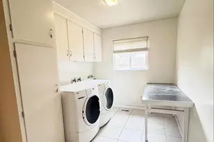 2465 Benjamin Holt Dr, Stockton, CA 95207 - Photo 8