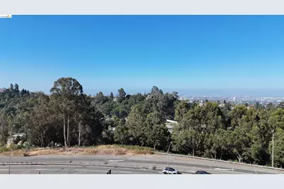 8 Hiller Dr., Oakland, CA 94618 - Photo 8