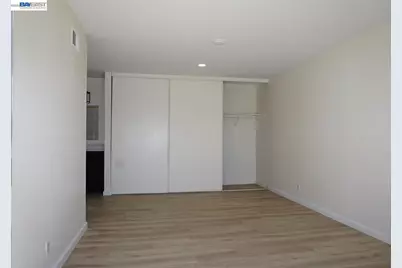30888 Tidewater Dr, Union City, CA 94587 - Photo 20