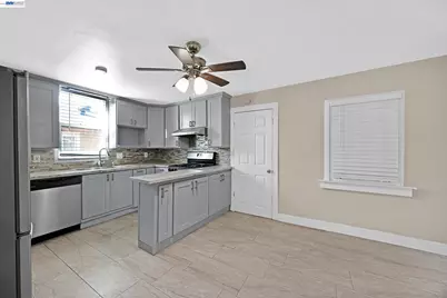 1203 H St, Union City, CA 94587 - Photo 22