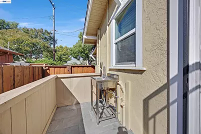 1203 H St, Union City, CA 94587 - Photo 6