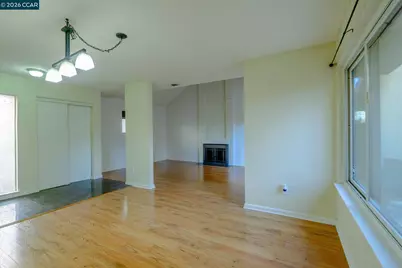 8 Del Prado Cir, Fairfield, CA 94533 - Photo 14