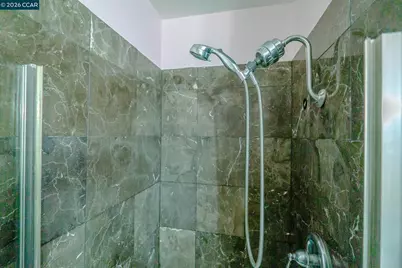 8 Del Prado Cir, Fairfield, CA 94533 - Photo 20