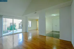 8 Del Prado Cir, Fairfield, CA 94533 - Photo 8