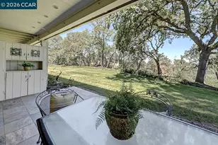2724 Ptarmigan Dr, Walnut Creek, CA 94595 - Photo 16