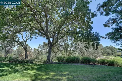 2724 Ptarmigan Dr #8, Walnut Creek, CA 94595 - Photo 20