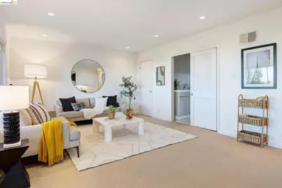 6930 Snake Rd, Oakland, CA 94611 - Photo 36