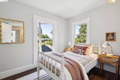 984 Regal Rd, Berkeley, CA 94708 - Photo 26