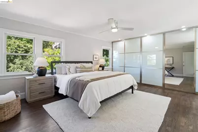 984 Regal Rd, Berkeley, CA 94708 - Photo 18