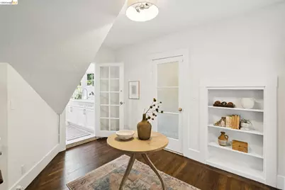 984 Regal Rd, Berkeley, CA 94708 - Photo 16