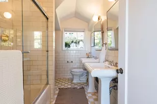 5960 Margarido Dr, Oakland, CA 94618 - Photo 40