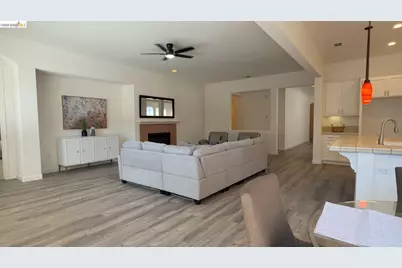 5556 Arcadia Cir, Discovery Bay, CA 94505 - Photo 6
