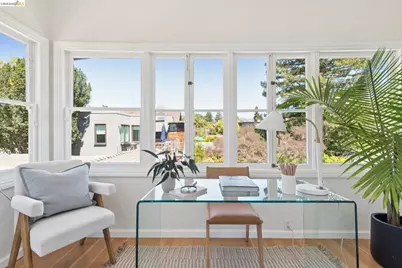6656 Dana St, Oakland, CA 94608 - Photo 44