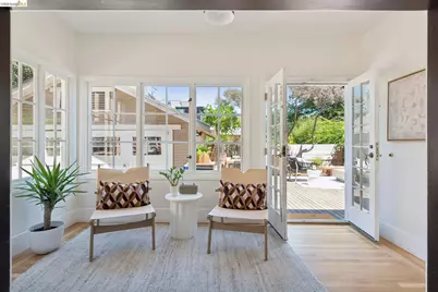 6656 Dana St, Oakland, CA 94608 - Photo 18