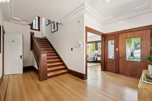 6656 Dana St, Oakland, CA 94609 - Photo 32