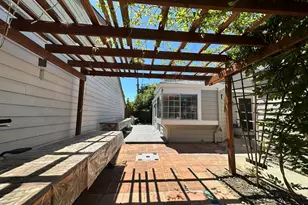 3225 Islewood Ct, Antioch, CA 94531 - Photo 4