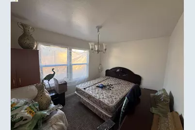 7430 Lockwood Street, Oakland, CA 94621 - Photo 28