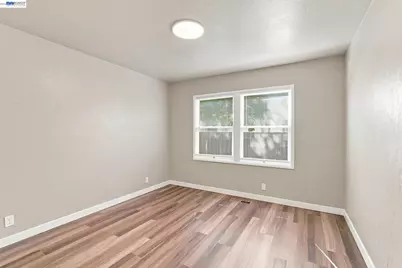 1834 Venice Dr, Concord, CA 94519 - Photo 16