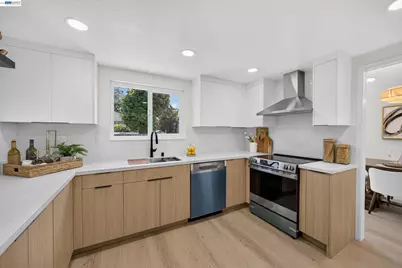 1426 Hardy Pl, Fremont, CA 94536 - Photo 20