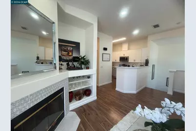 3905 Coyote Cr, Clayton, CA 94517 - Photo 4