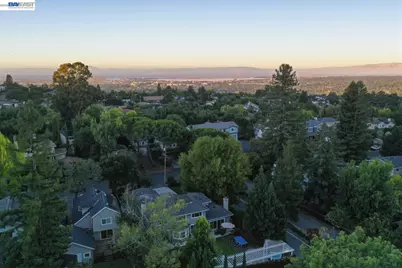 934 Wilmington Way, Redwood City, CA 94062 - Photo 70