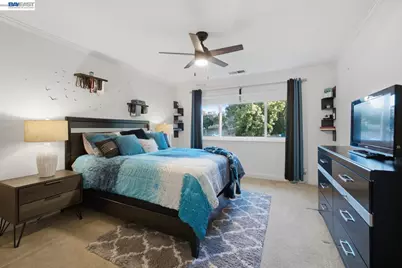 934 Wilmington Way, Redwood City, CA 94062 - Photo 44