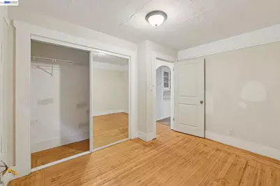 5826 Avenal, Oakland, CA 94605 - Photo 12