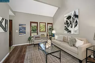500 Suntree Ln, Pleasant Hill, CA 94523 - Photo 2