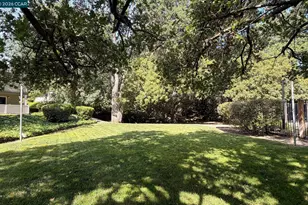 500 Suntree Ln, Pleasant Hill, CA 94523 - Photo 32