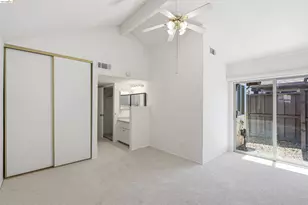 315 Creekview Ct, Vacaville, CA 95688 - Photo 12