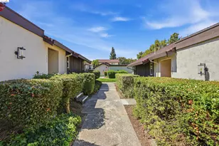 315 Creekview Ct, Vacaville, CA 95688 - Photo 36