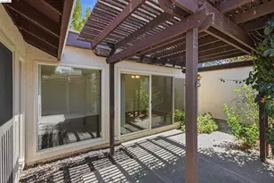 315 Creekview Ct, Vacaville, CA 95688 - Photo 30