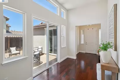 123 Benmore Dr, Hayward, CA 94542 - Photo 10