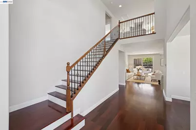 123 Benmore Dr, Hayward, CA 94542 - Photo 6