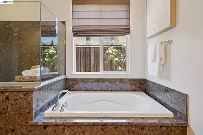 123 Benmore Dr, Hayward, CA 94542 - Photo 42