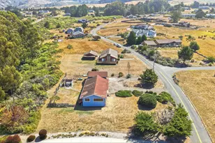 295 Los Santos Dr, Bodega Bay, CA 94923 - Photo 6