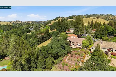 2426 Heritage Oaks Dr, Alamo, CA 94507 - Photo 44
