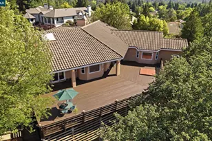 2426 Heritage Oaks Dr, Alamo, CA 94507 - Photo 38