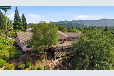 2426 Heritage Oaks Dr, Alamo, CA 94507 - Photo 42