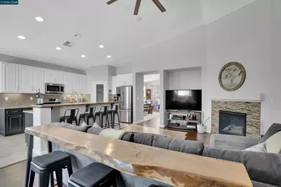 22 Bramante Ct, Oakley, CA 94561 - Photo 16