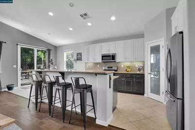 22 Bramante Ct, Oakley, CA 94561 - Photo 2
