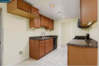 1737 Kentucky St, Fairfield, CA 94533 - Photo 4