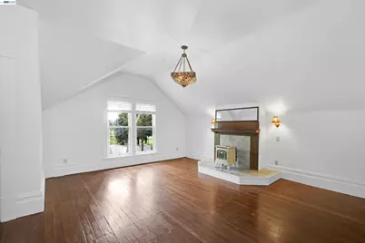 742 B St, Hayward, CA 94541 - Photo 46