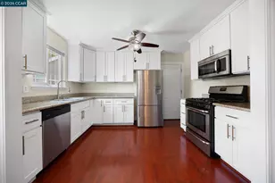 2437 Hemlock Ave, Concord, CA 94520 - Photo 14