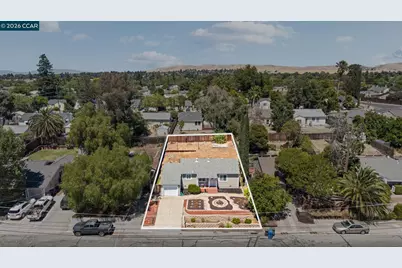 2437 Hemlock Avenue, Concord, CA 94520 - Photo 26