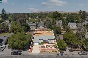 2437 Hemlock Ave, Concord, CA 94520 - Photo 26