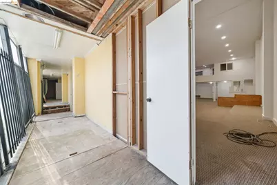2505 Telegraph Ave, Oakland, CA 94612 - Photo 24