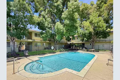 2548 Jones Rd #10, Walnut Creek, CA 94597 - Photo 32