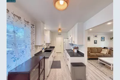 2548 Jones Rd #10, Walnut Creek, CA 94597 - Photo 6